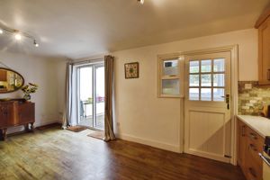 Photo 18- click for photo gallery